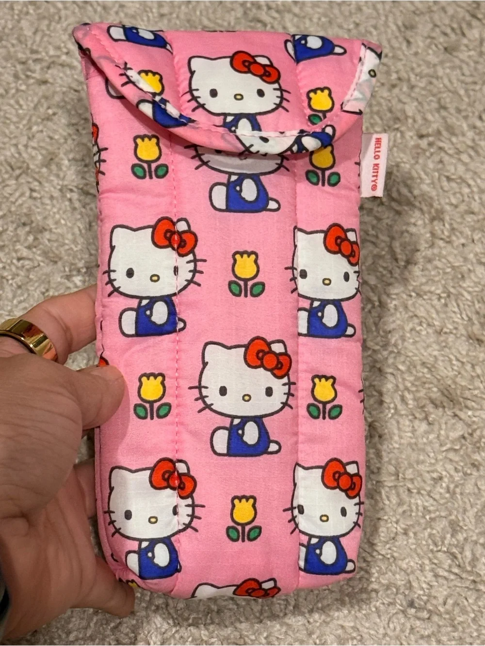BAGGU Hello Kitty Pink Quilted Sunglass Slip